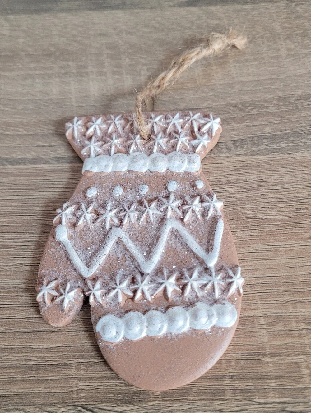 Wooden Gingerbread Holiday Decor in Natural White Christmas